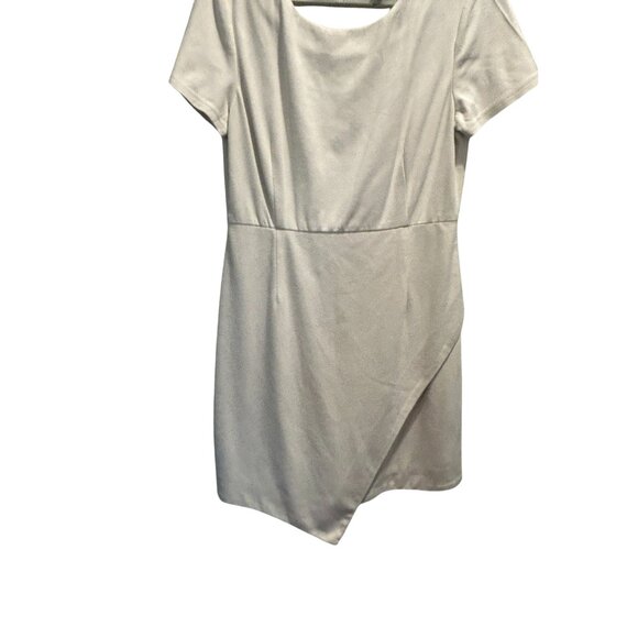 AQUA White Asymmetrical Wrap Dress - Size Large - Picture 2 of 4